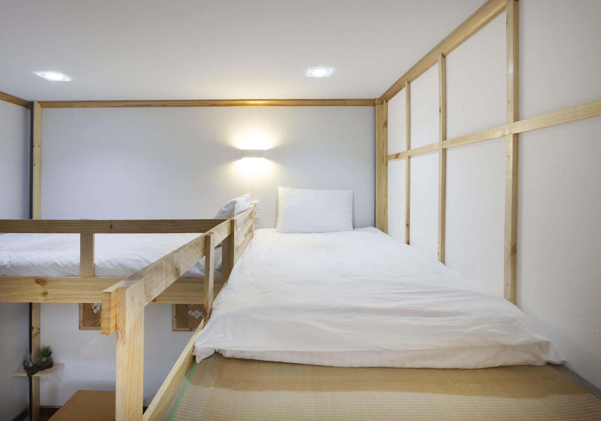Haikin Ryokan Chiang Mai Zewnętrze zdjęcie