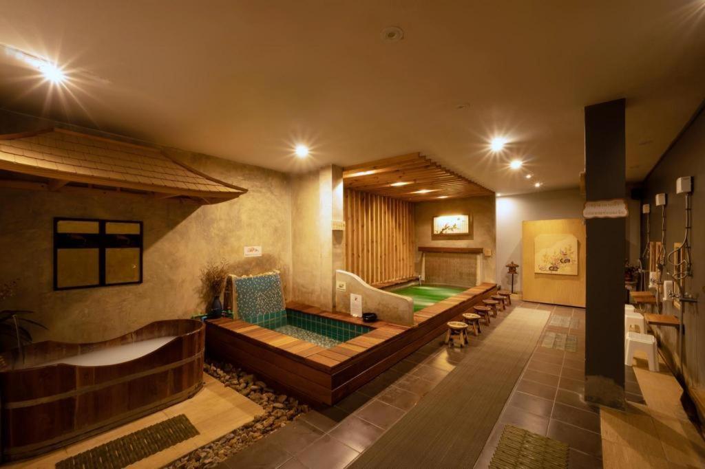 Haikin Ryokan Chiang Mai Zewnętrze zdjęcie