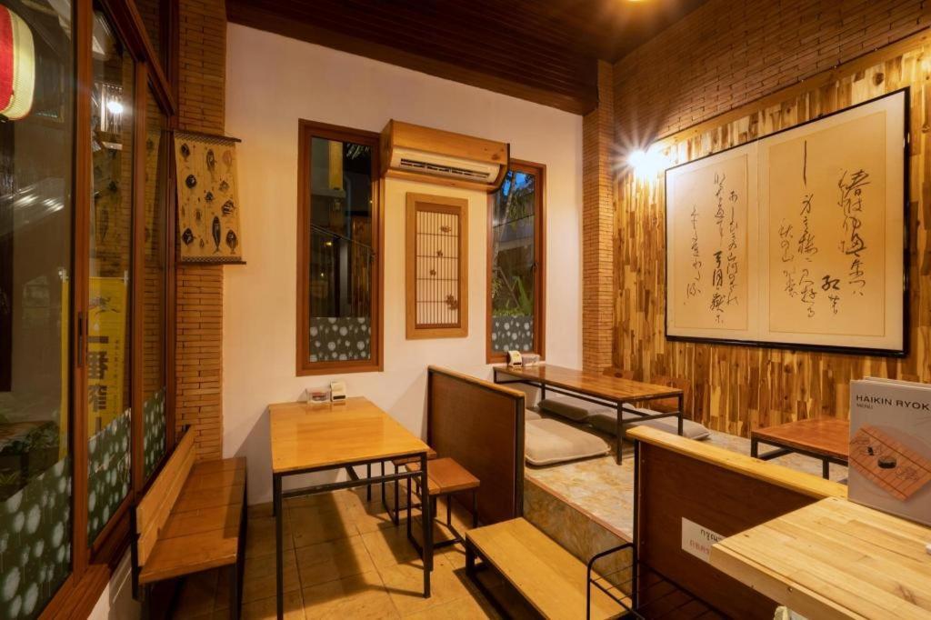 Haikin Ryokan Chiang Mai Zewnętrze zdjęcie